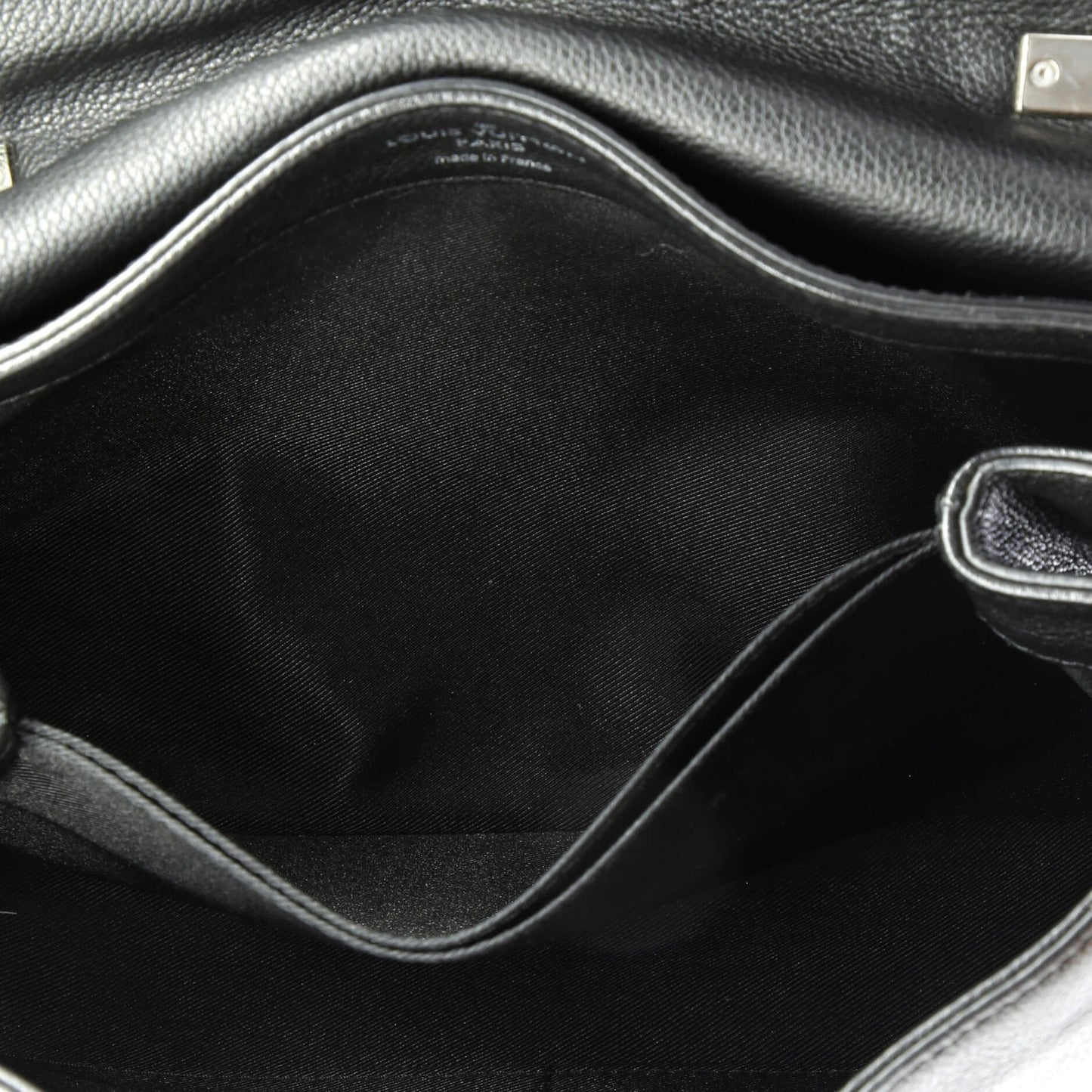 Louis Vuitton Lockme Ii Handbag Leather