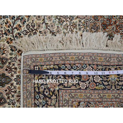 3'X5'5" Ivory Silk Intricate Medallion Design Hand Knotted Oriental Rug