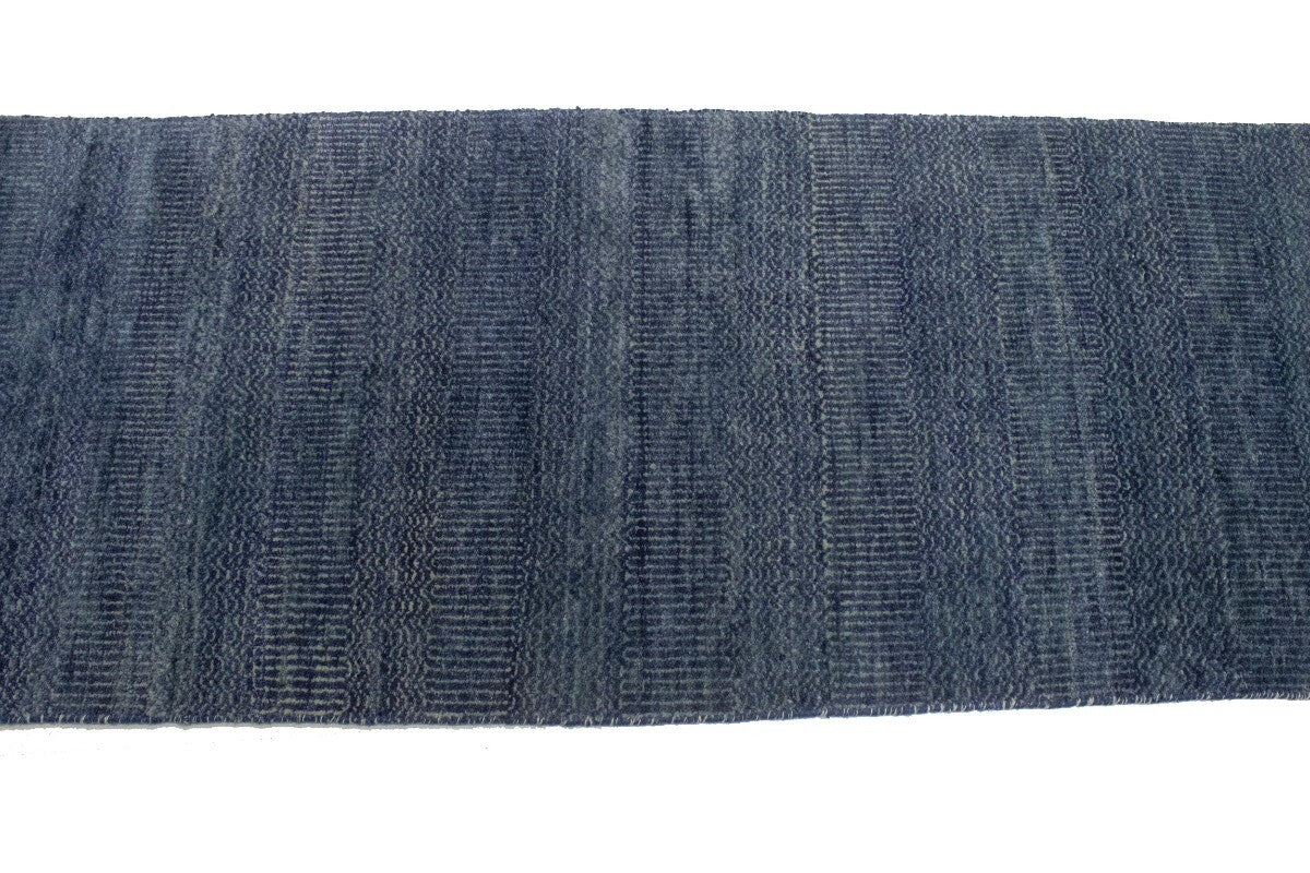 Modern Oriental Narrow Runner Rug Contemporary