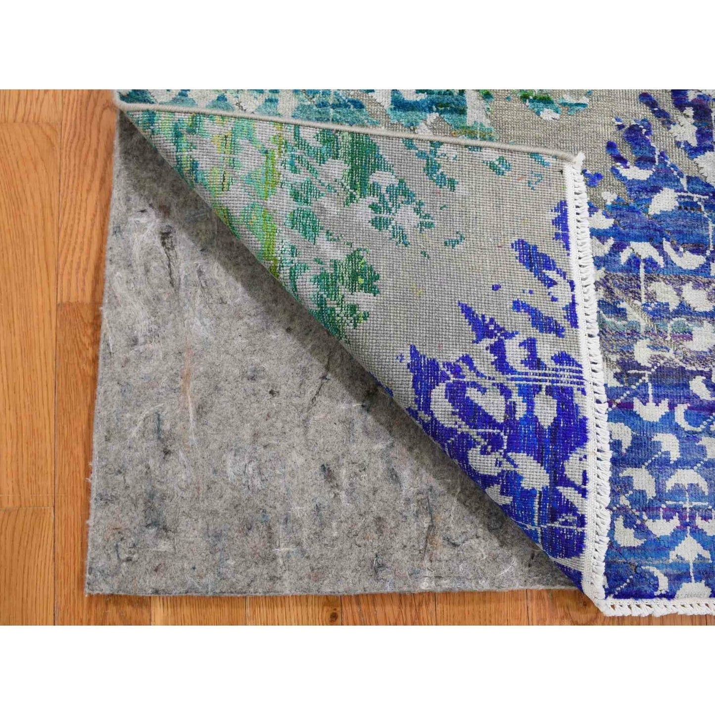 2'X2' Sample Gray Sari Silk With Textured Wool Hand Knotted Oriental Rug