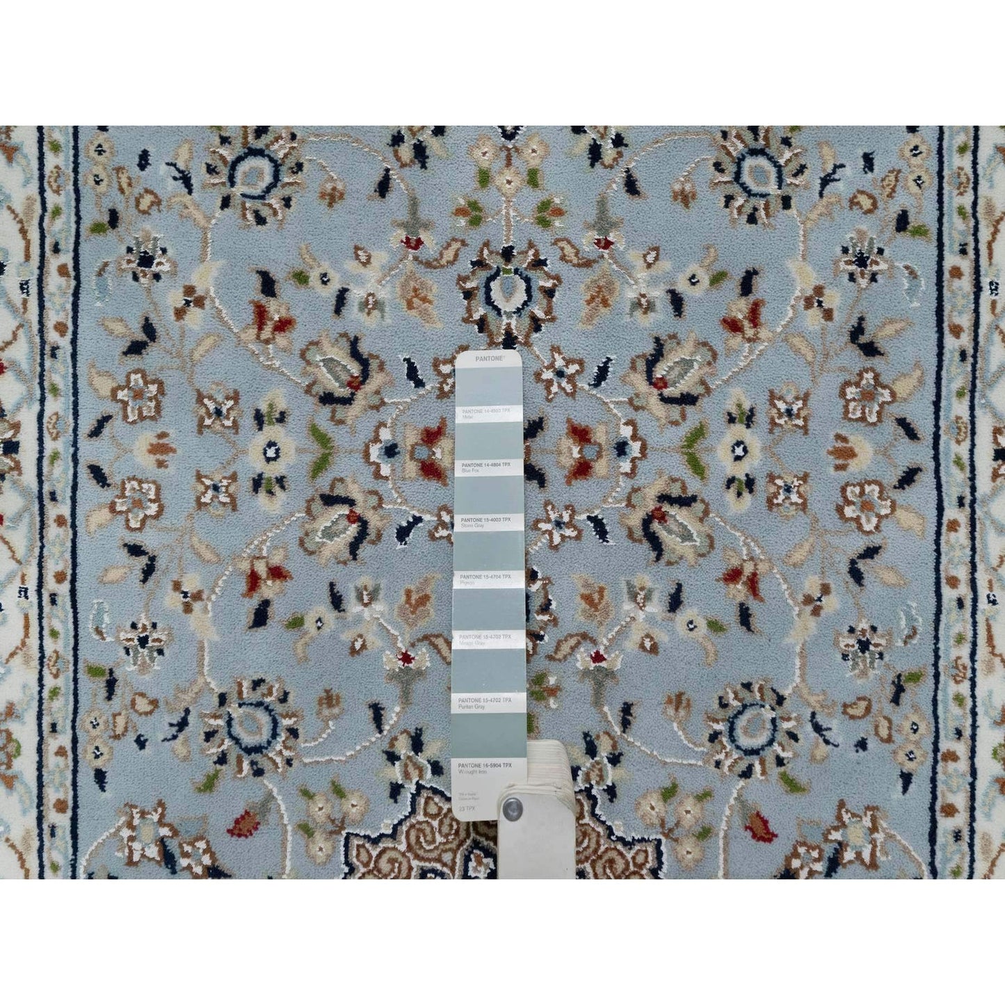 2'8"X10'1" Beau Blue 250 Kpsi Wool And Silk Hand Knotted Nain Runner Rug