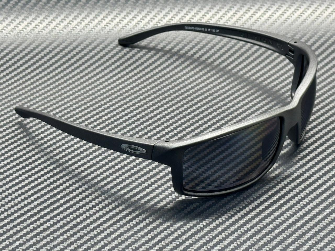 OAKLEY OO9470 02 Matte Steel Black Prizm Polarized Men's 62 mm Sunglasses