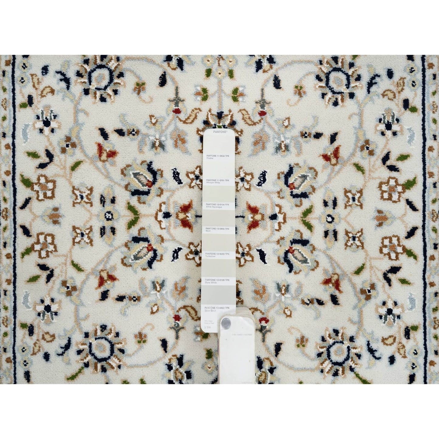 2'9"X26'2" Ivory 250 Kpsi Wool Hand Knotted Nain Xl Runner Rug