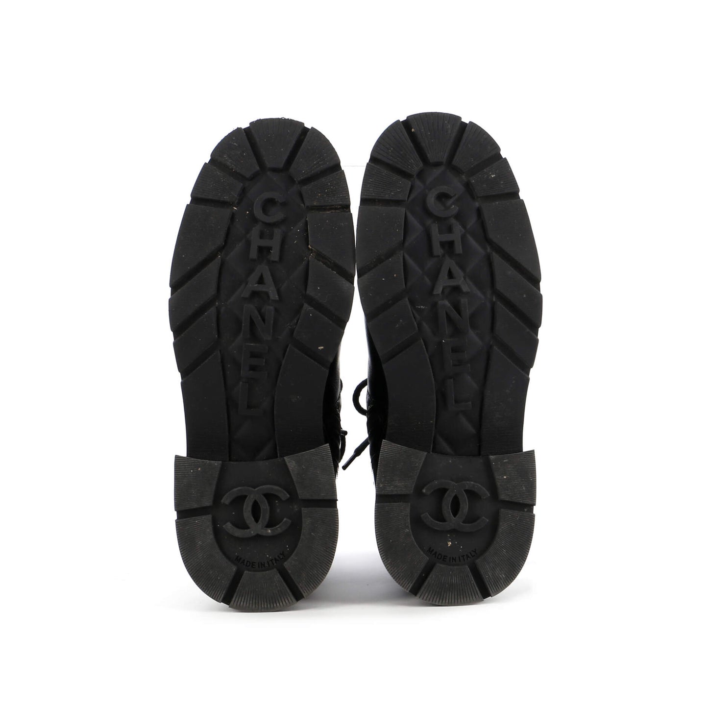 Chanel Women'S Charm Chain Cc Cap Toe Combat Boots Quilted Leather