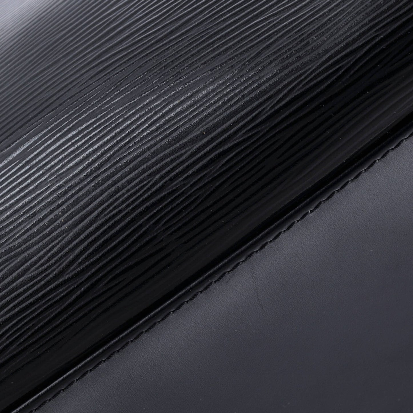 Louis Vuitton Brea Handbag Epi Leather Mm