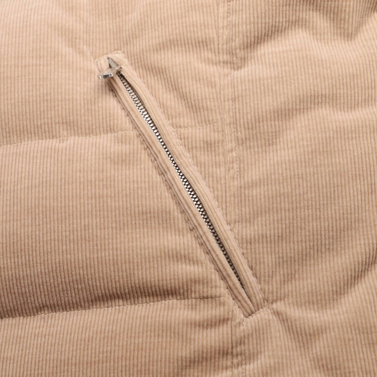 Brunello Cucinelli Men'S Zip Two Pocket Vest Quilted Corduroy