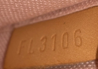 Louis Vuitton Croisette Handbag Damier