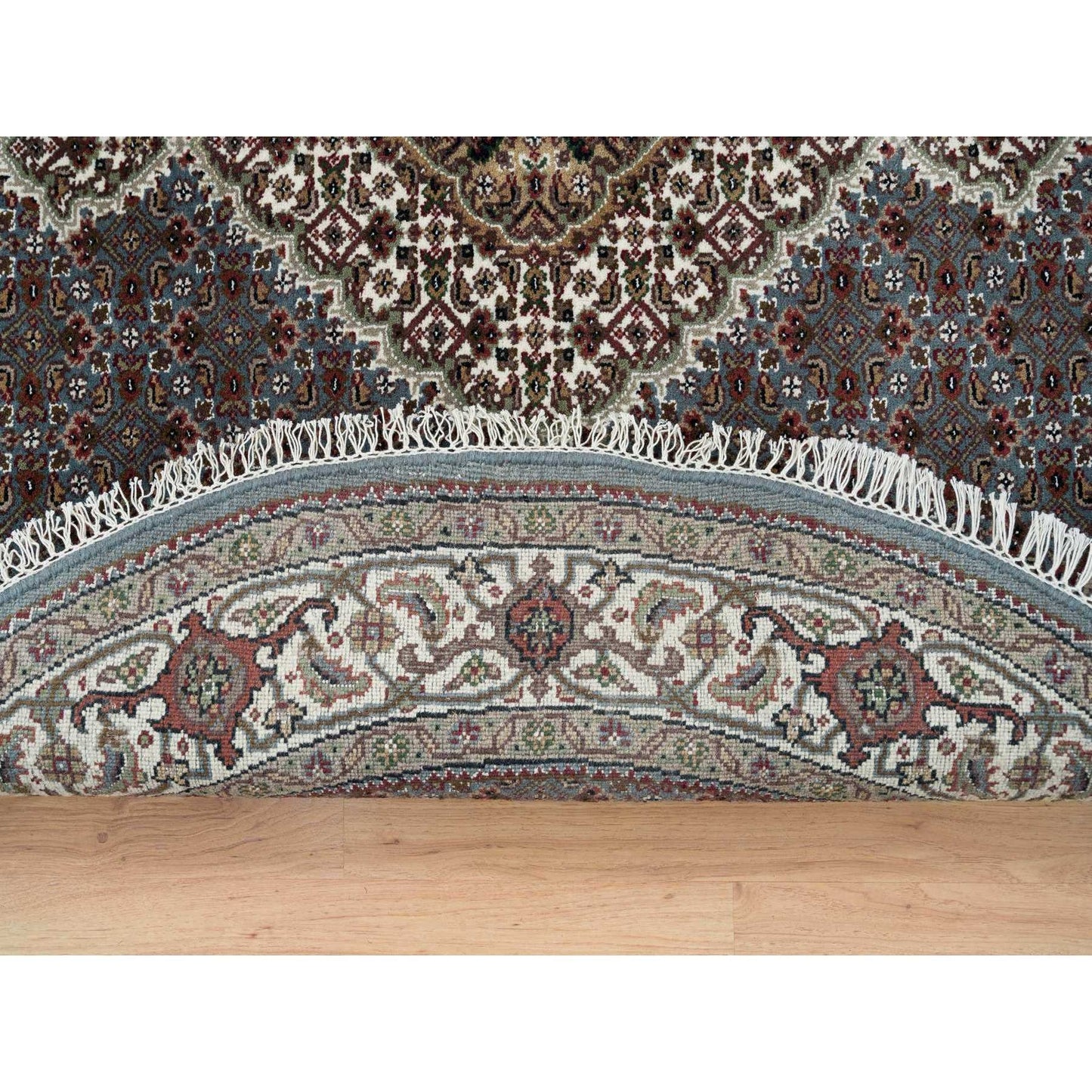 5'X5' Gray Wool And Silk Hand Knotted Tebraz Mahi Round Oriental Rug