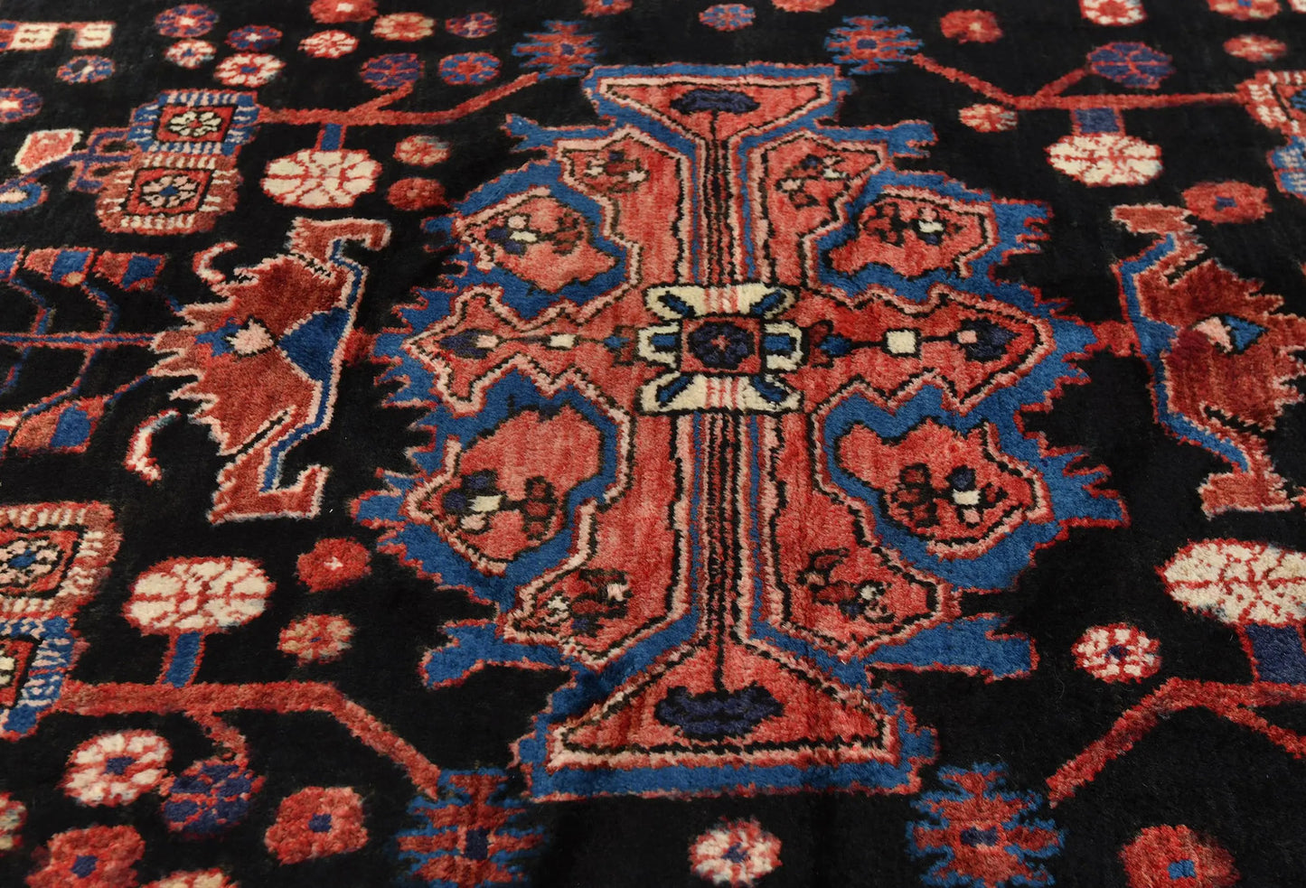 Tribal floral vintage oriental rug 5x8 ft handmade farmhouse entryway carpet