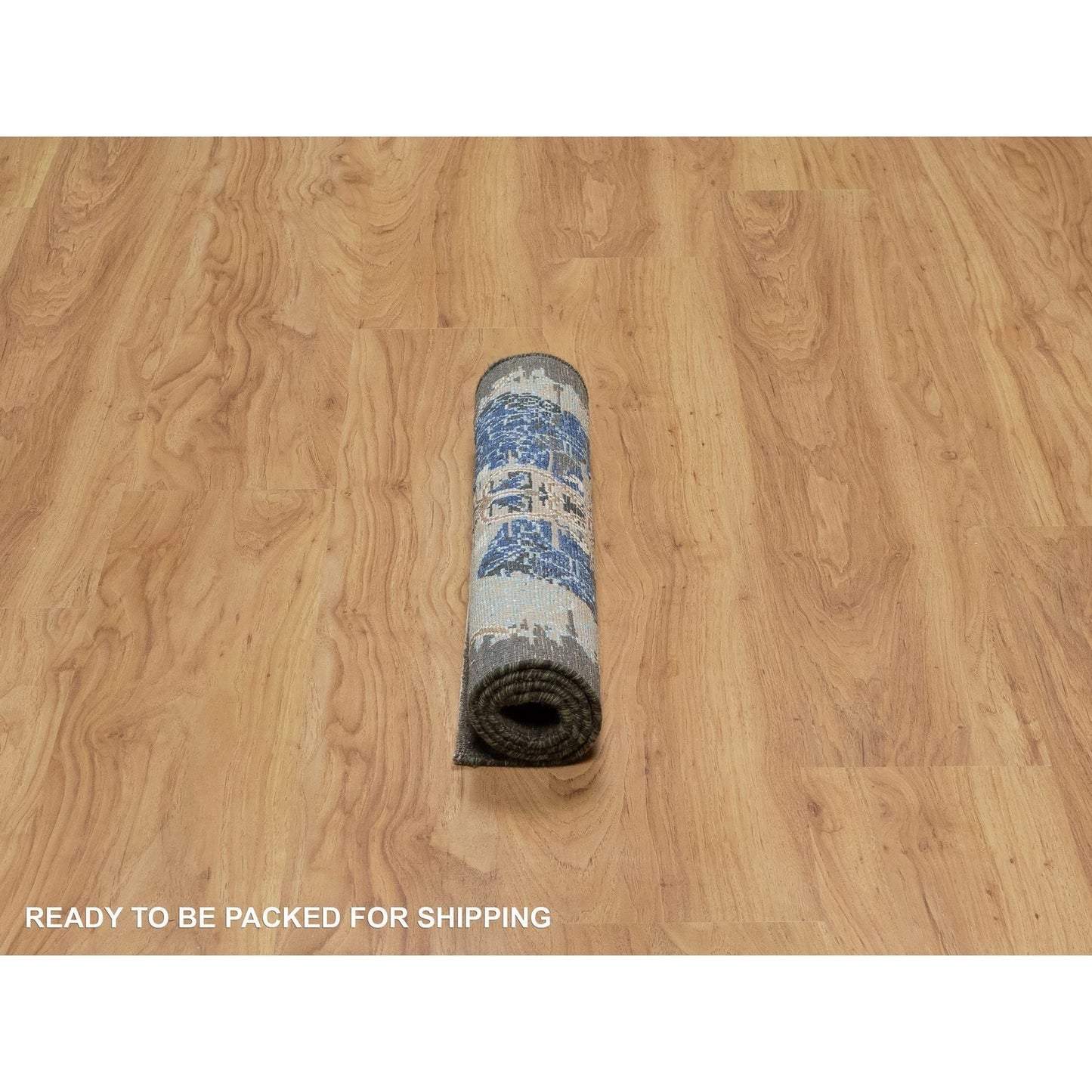 2'X3' Brown Broken & Erased Saroogh Design Wool And Silk Hand Knotted Rug