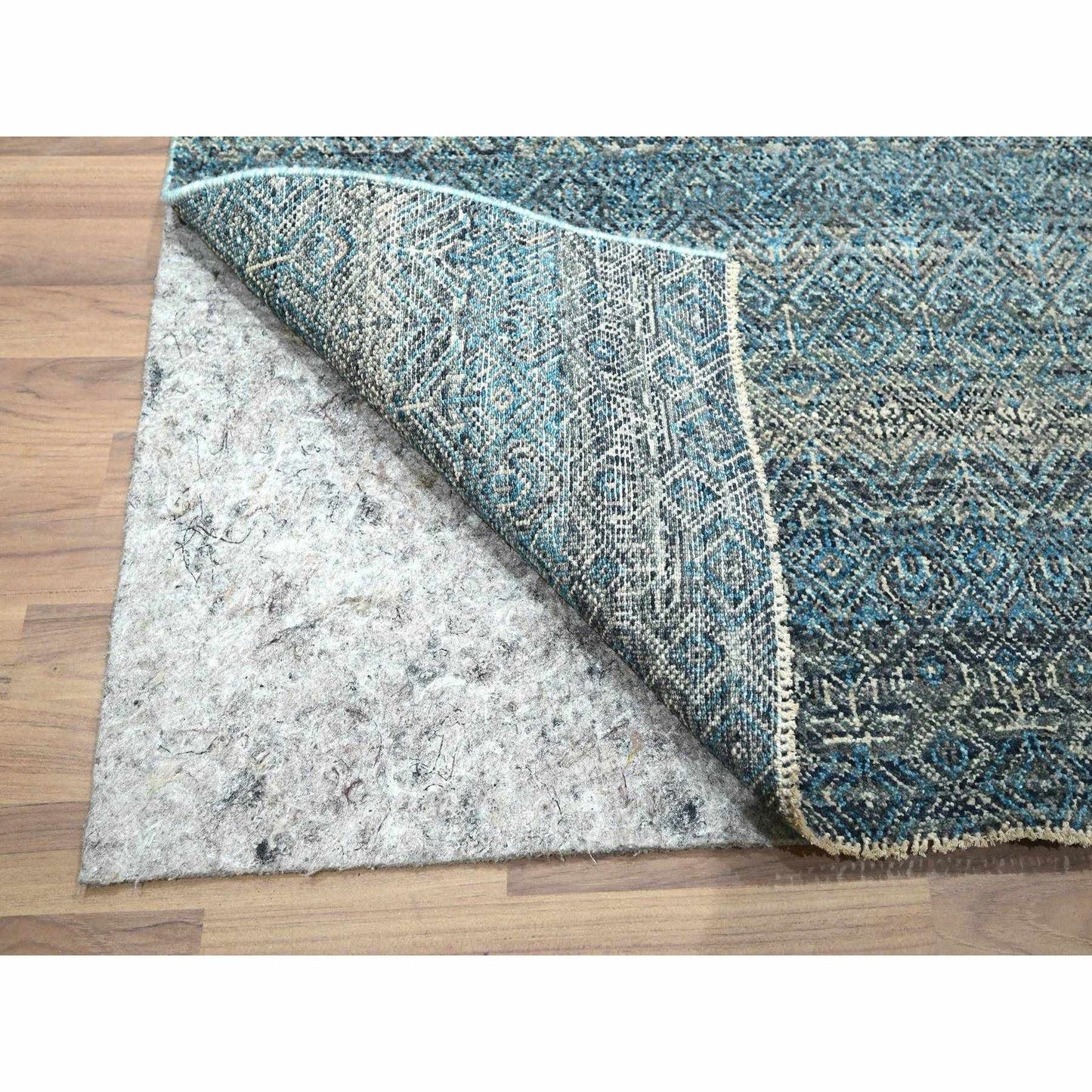 3'X9'9" Blue Repetitive Diamond Design Soft Wool Hand Knotted Runner Rug