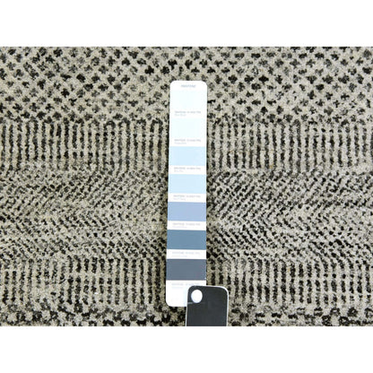 8'X10' Pastel Gray Undyed Wool Grass Design Hand Knotted Oriental Rug