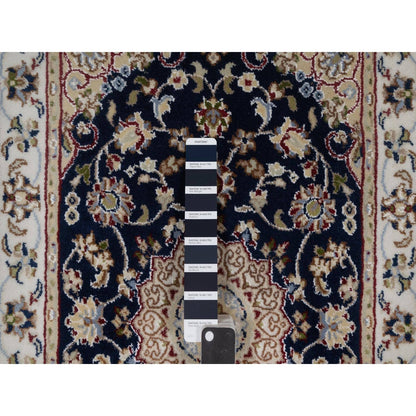 2'1"X3'2" Navy Nain Medallion Design Wool And Silk Hand Knotted Mat Rug