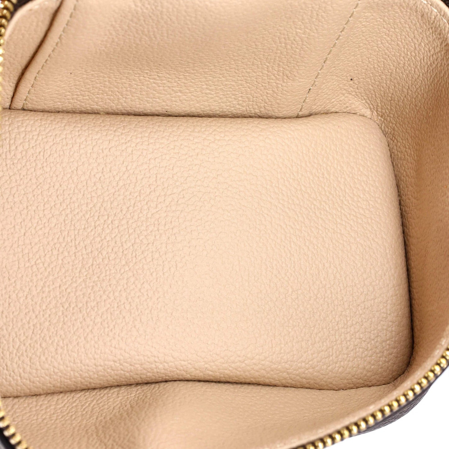 Louis Vuitton Nice Vanity Case Monogram Canvas Nano