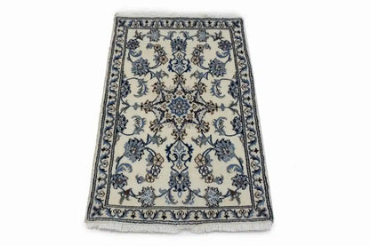 Small Entrance Traditional Thick Pile Area Rug