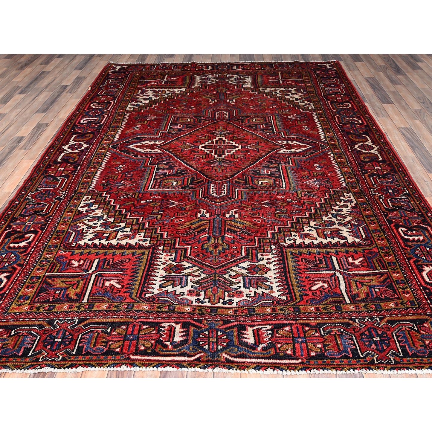 7'8"X11' Carmine Red Vintage Zoroastrian Heris Pure Wool Hand Knotted Rug