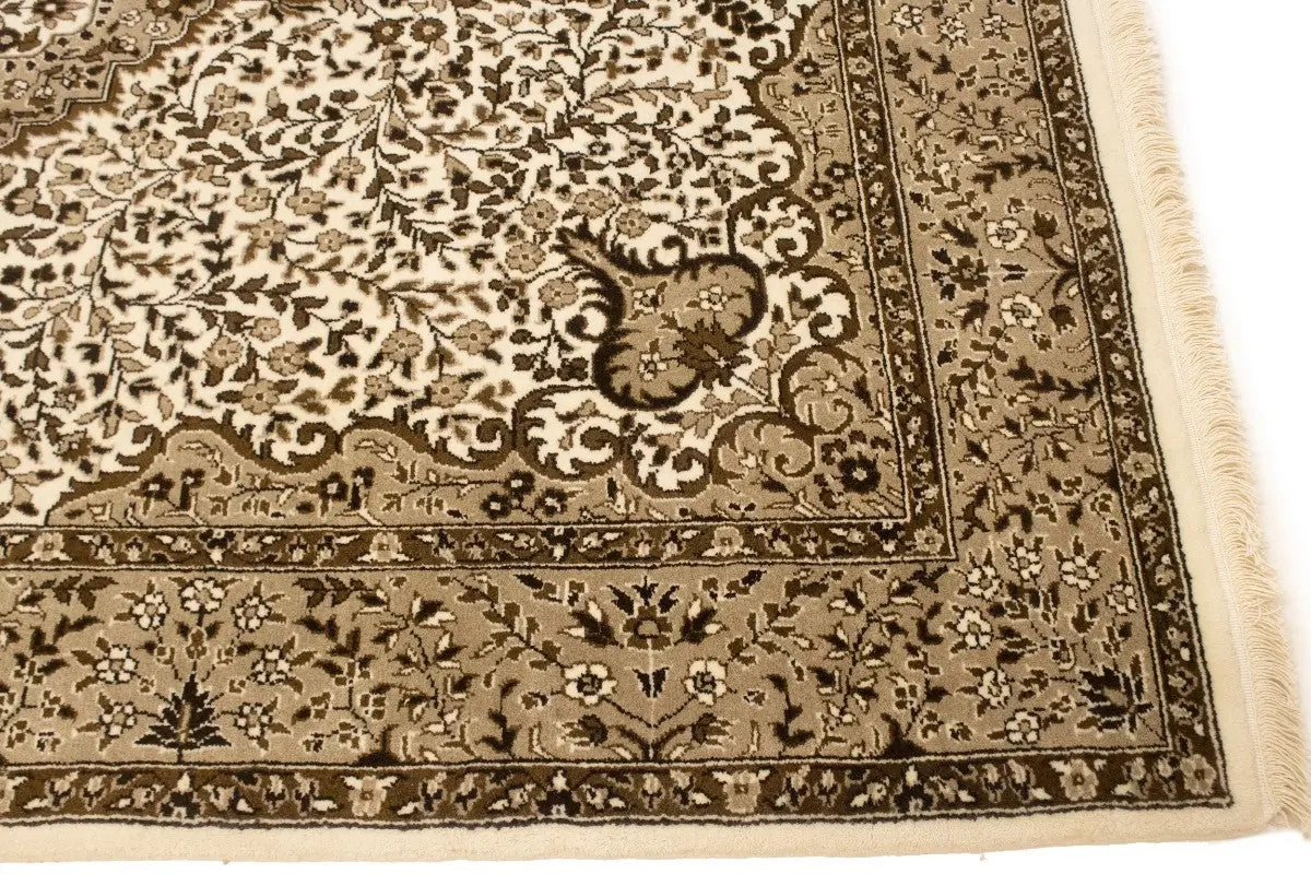 6X8 Hand-Knotted Extra Fine Kirman Oriental Rug Cream Floral Studio Carpet