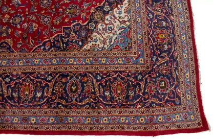Vintage Handmade Oriental Rug Classic Floral Wool