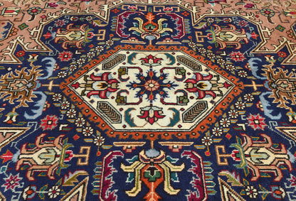 Oriental Rug Hand Knotted Vintage Carpet Medallion Design Dining Room