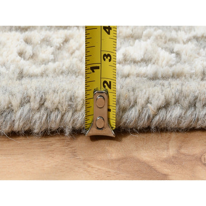 6'X6' Beige Wool And Silk Hand Loomed Fine Jacquard Round Rug