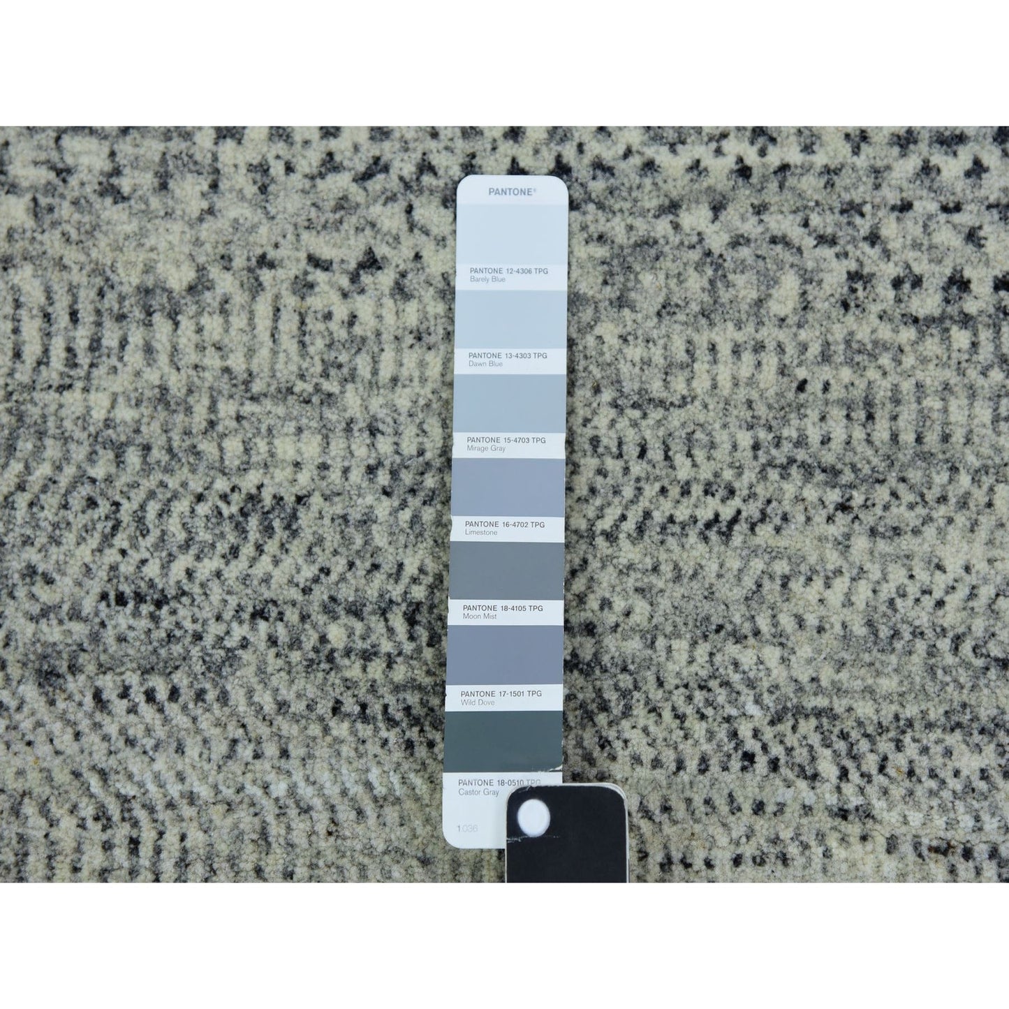 3'X5'6" Light Gray Modern Grass Design Undyed Pure Wool Hand Knotted Rug