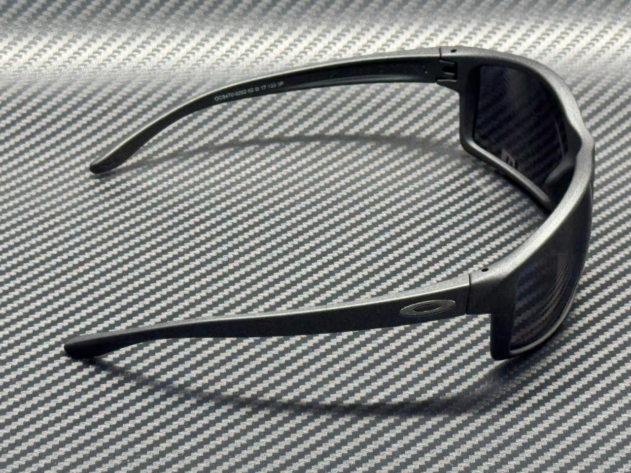 OAKLEY OO9470 02 Matte Steel Black Prizm Polarized Men's 62 mm Sunglasses