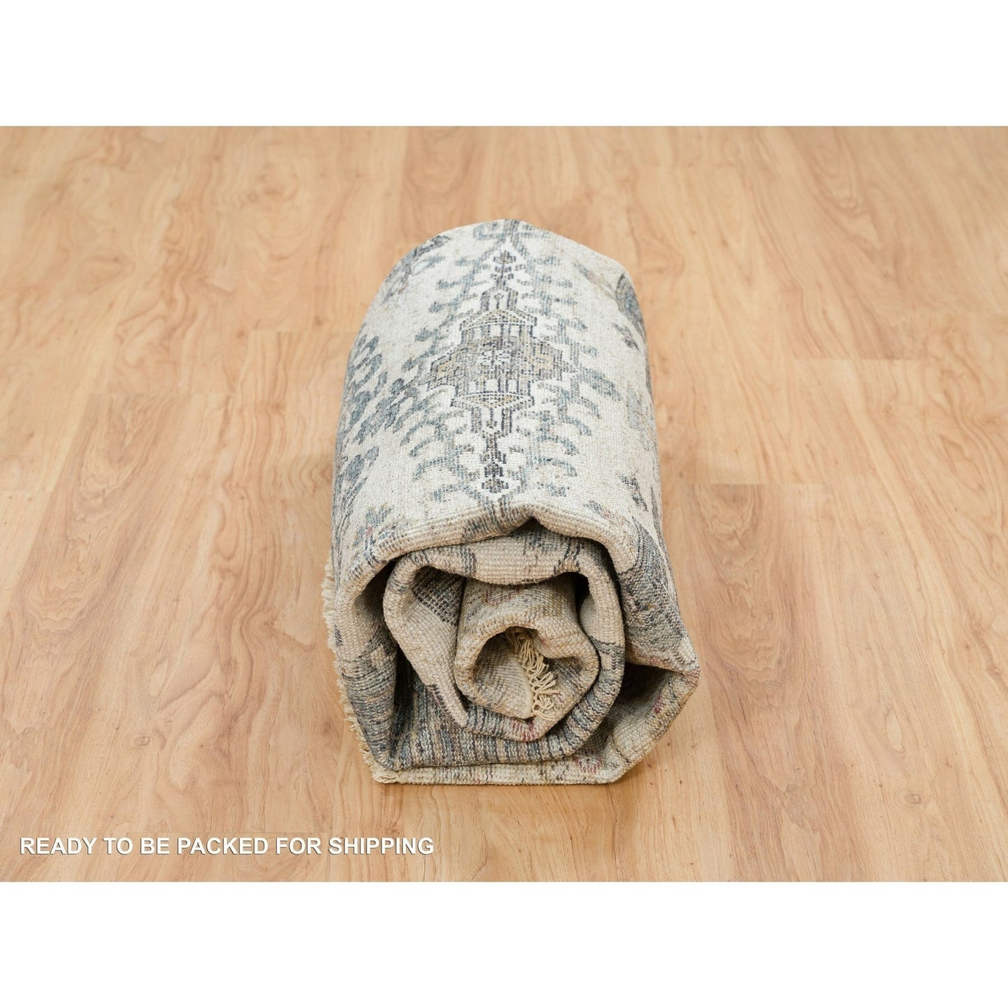 8'X8' Alabaster Ivory Wool Reimagined Viss Design Hand Knotted Round Rug