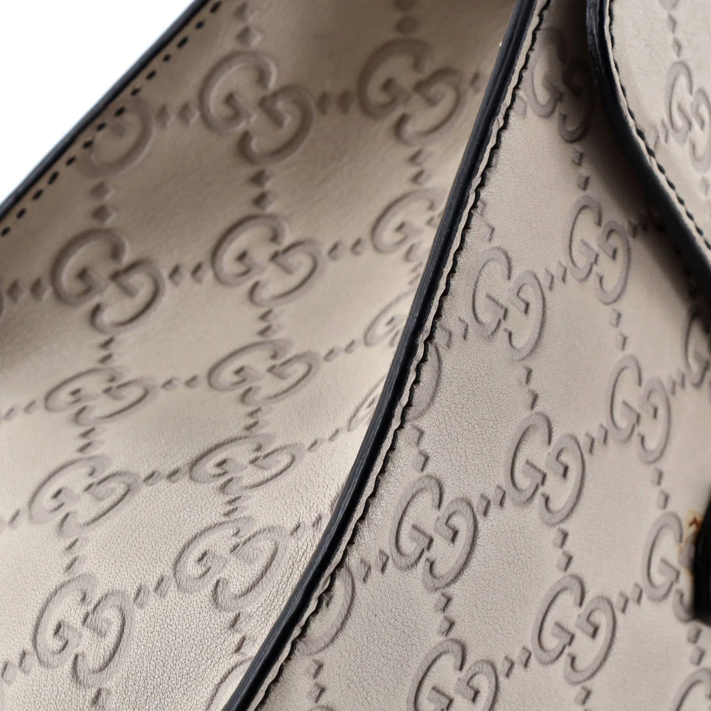 Gucci Emily Chain Flap Bag Guccissima Leather Medium