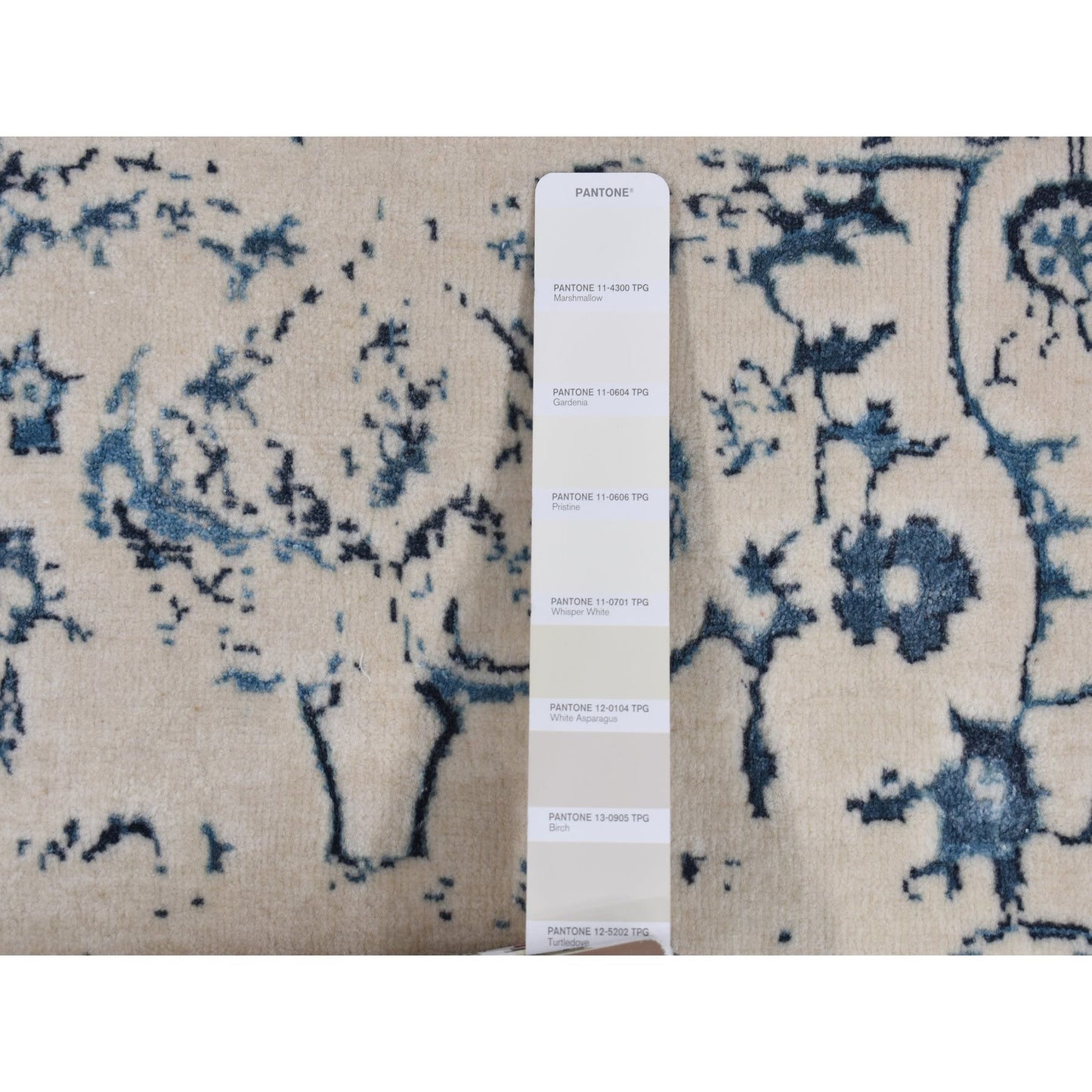 9'X12'1" Ivory Modern Broken Design Wool And Silk Hand Knotted Rug