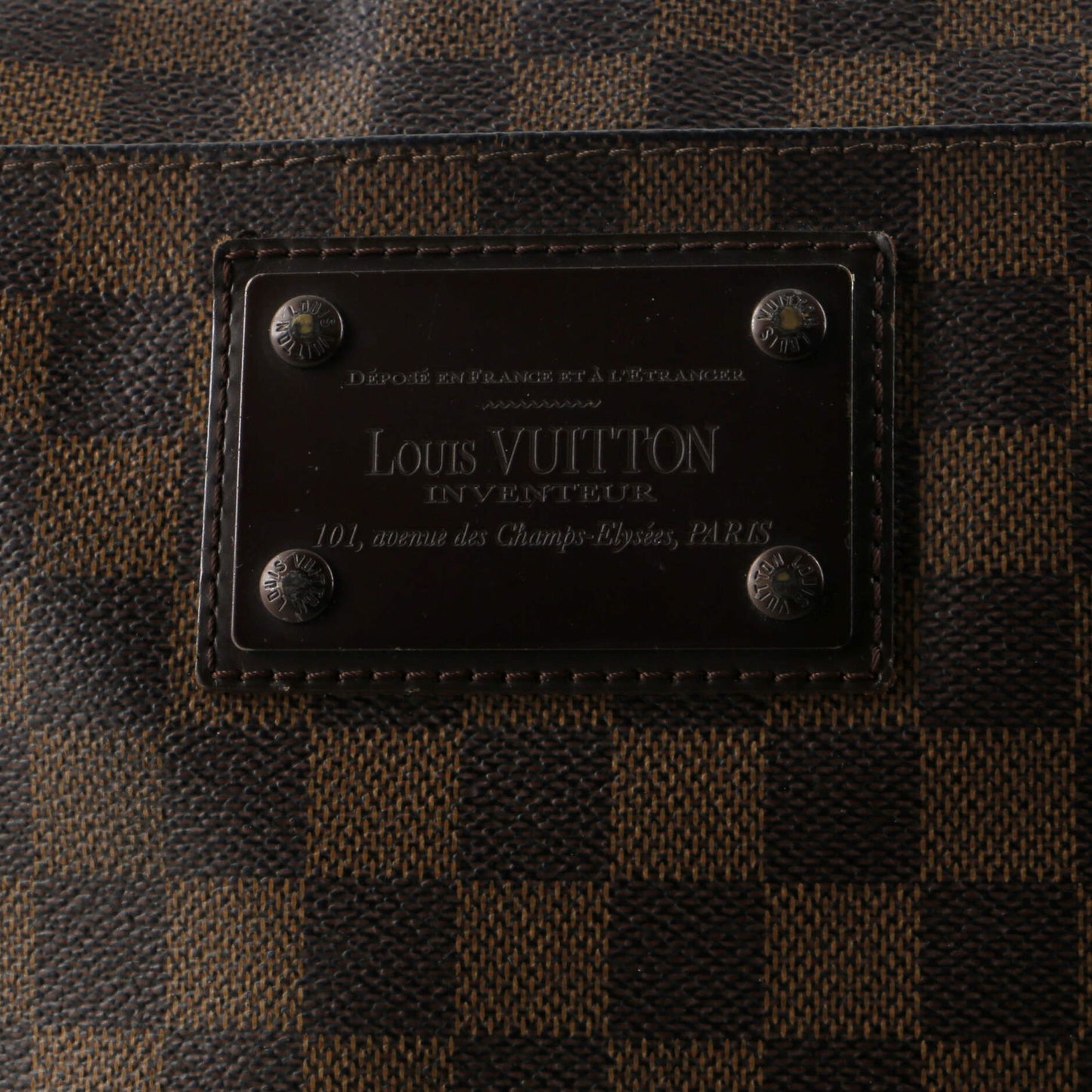Louis Vuitton Brooklyn Pochette Plate Damier