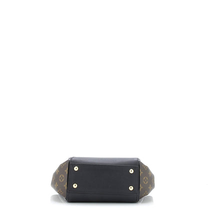 Louis Vuitton Kimono Handbag Monogram Canvas And Leather Pm