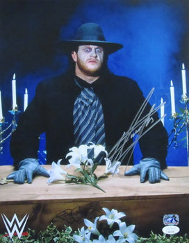 Mark William Calaway (Undertaker) Wwe Signed/Autographed 11X14 Photo Jsa 190501