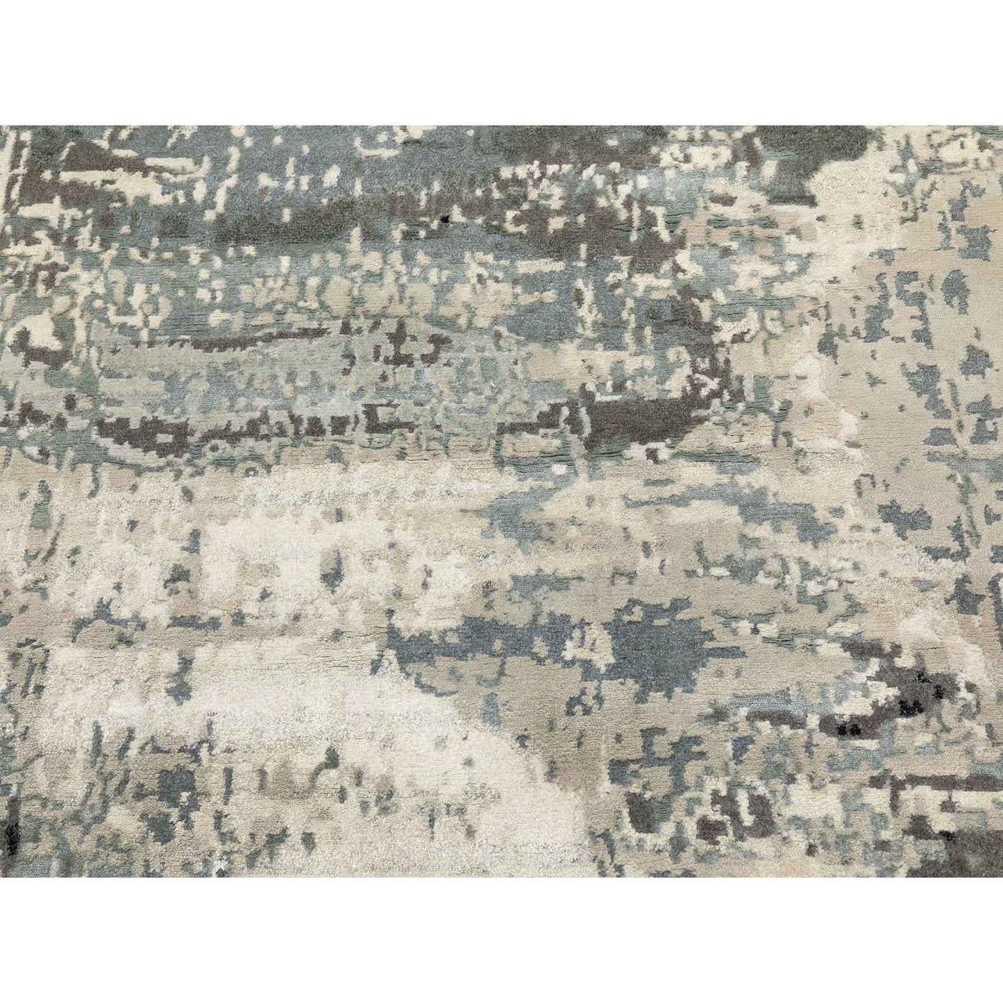 4'1"X10' Gray Abstract Design Wool And Silk Hi-Low Pile Hand Knotted Rug