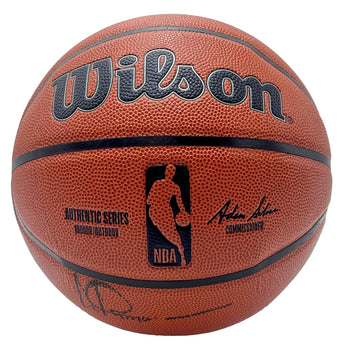 Artis Gilmore Hof Signed/Autographed Wilson Nba Basketball Bulls Jsa 201275