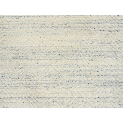 5'10"X9' Beige Variegated Textured Modern Design Wool Hand Loomed Rug