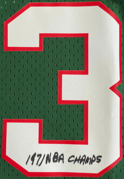 Abdul Jabbar Autographed Milwaukee Bucks Mitchell & Ness Jersey (Schwartz Sports