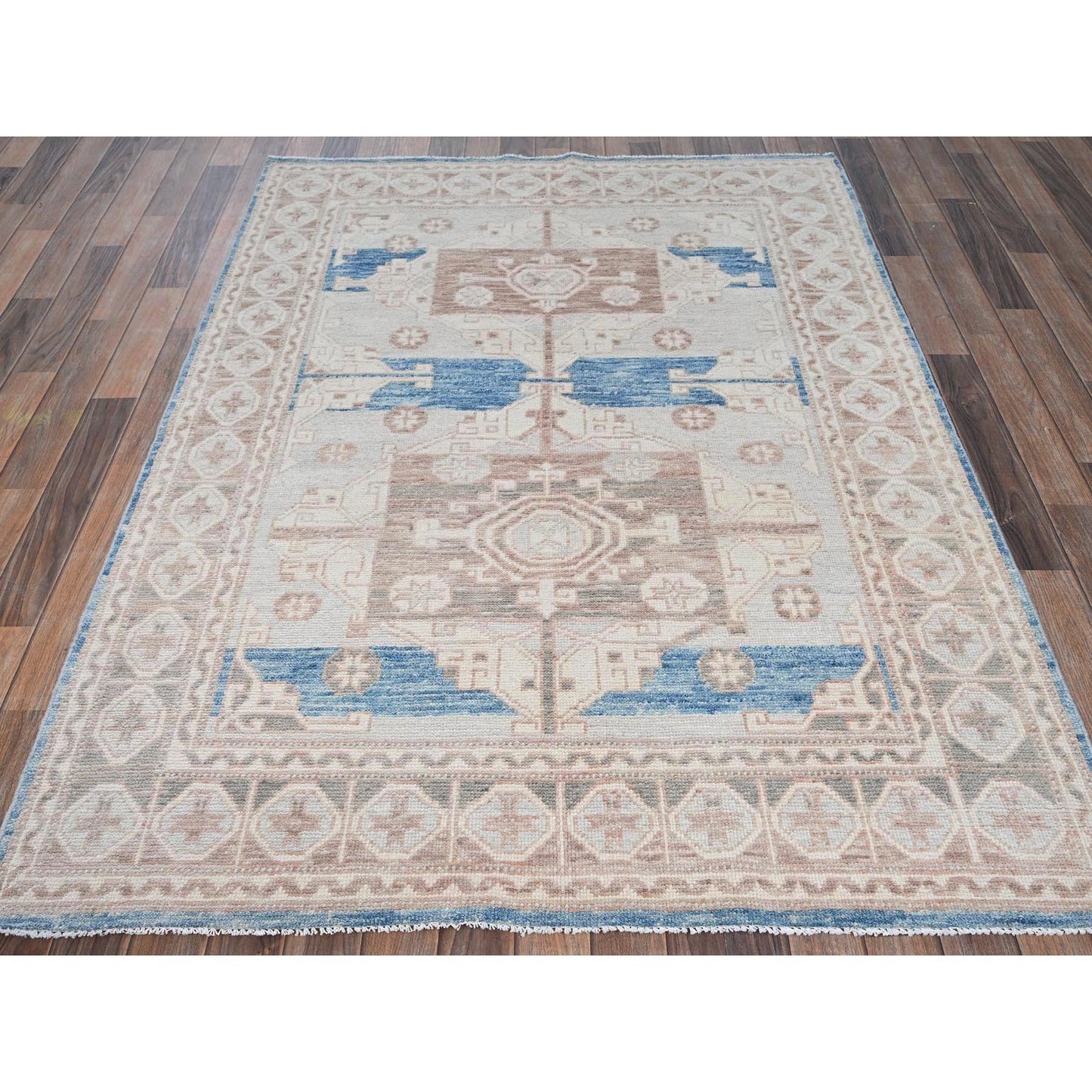 5'X6'9" Gray Wool Rug Turkish Knot Anatolian Village Design Hand Knotted
