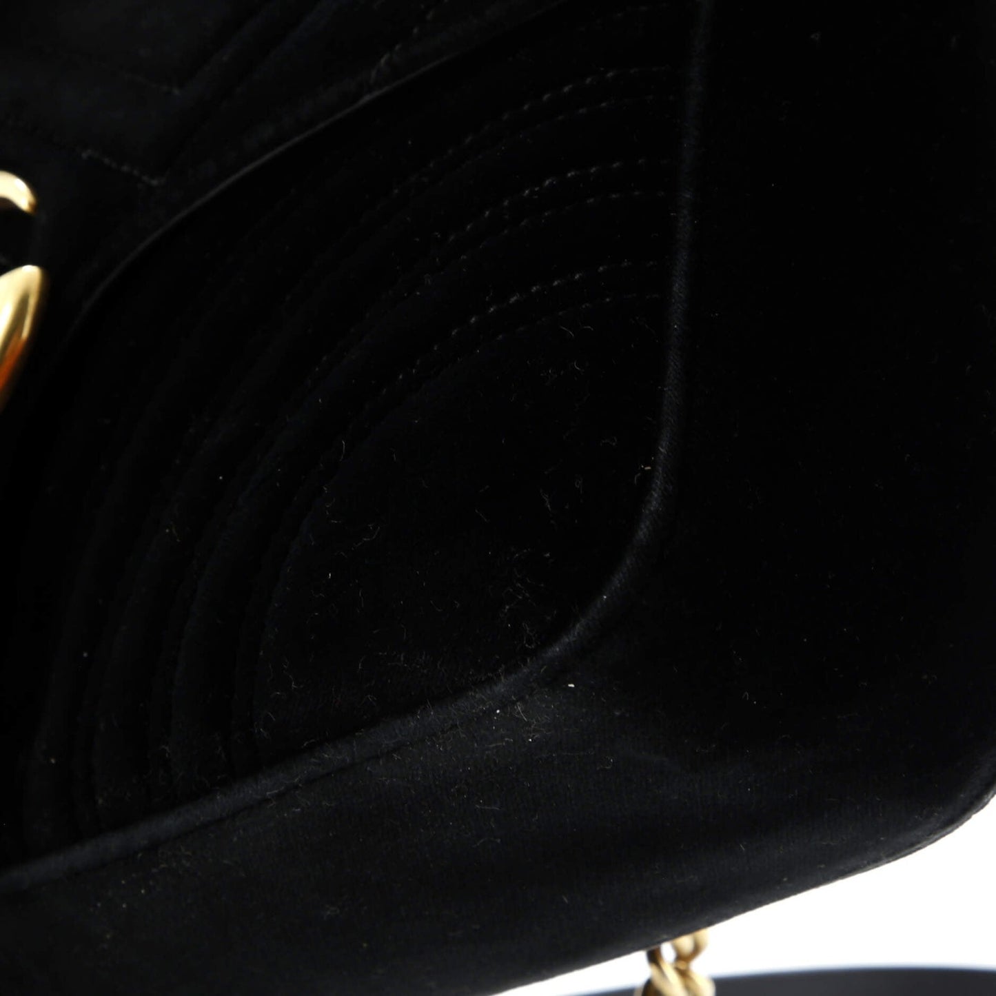 Gucci Gg Marmont Flap Bag Matelasse Velvet Medium