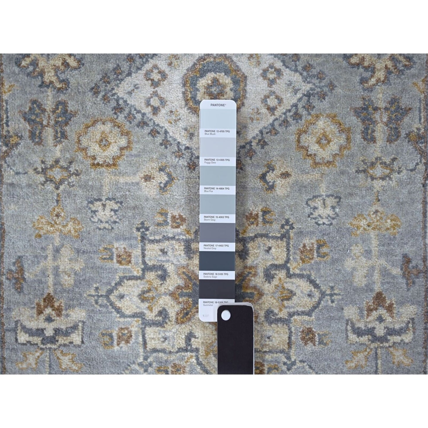 2'7"X6' Flannel Gray Karajeh Geometric Design Hand Knotted Shiny Wool Rug