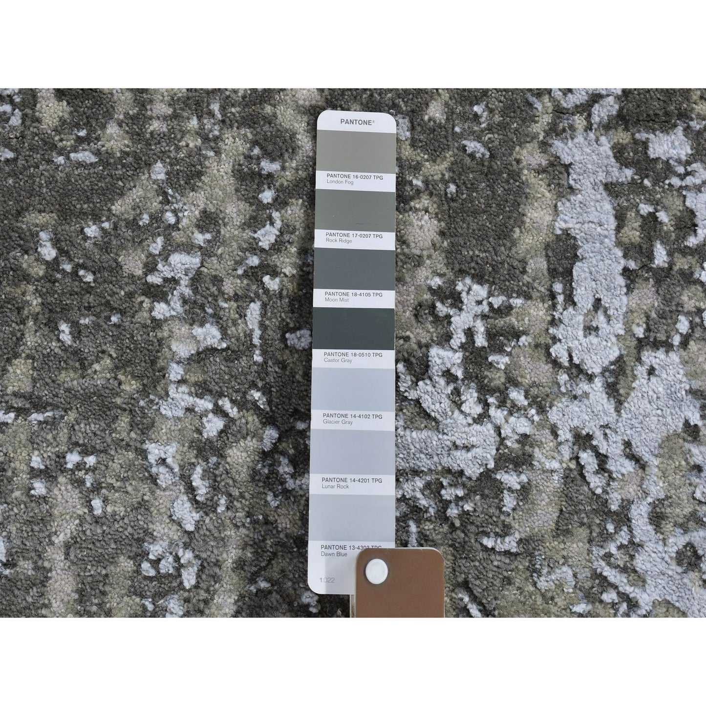 2'5"X10'3" Denser Weave Abstract Design Wool Hand Knotted Runner Rug