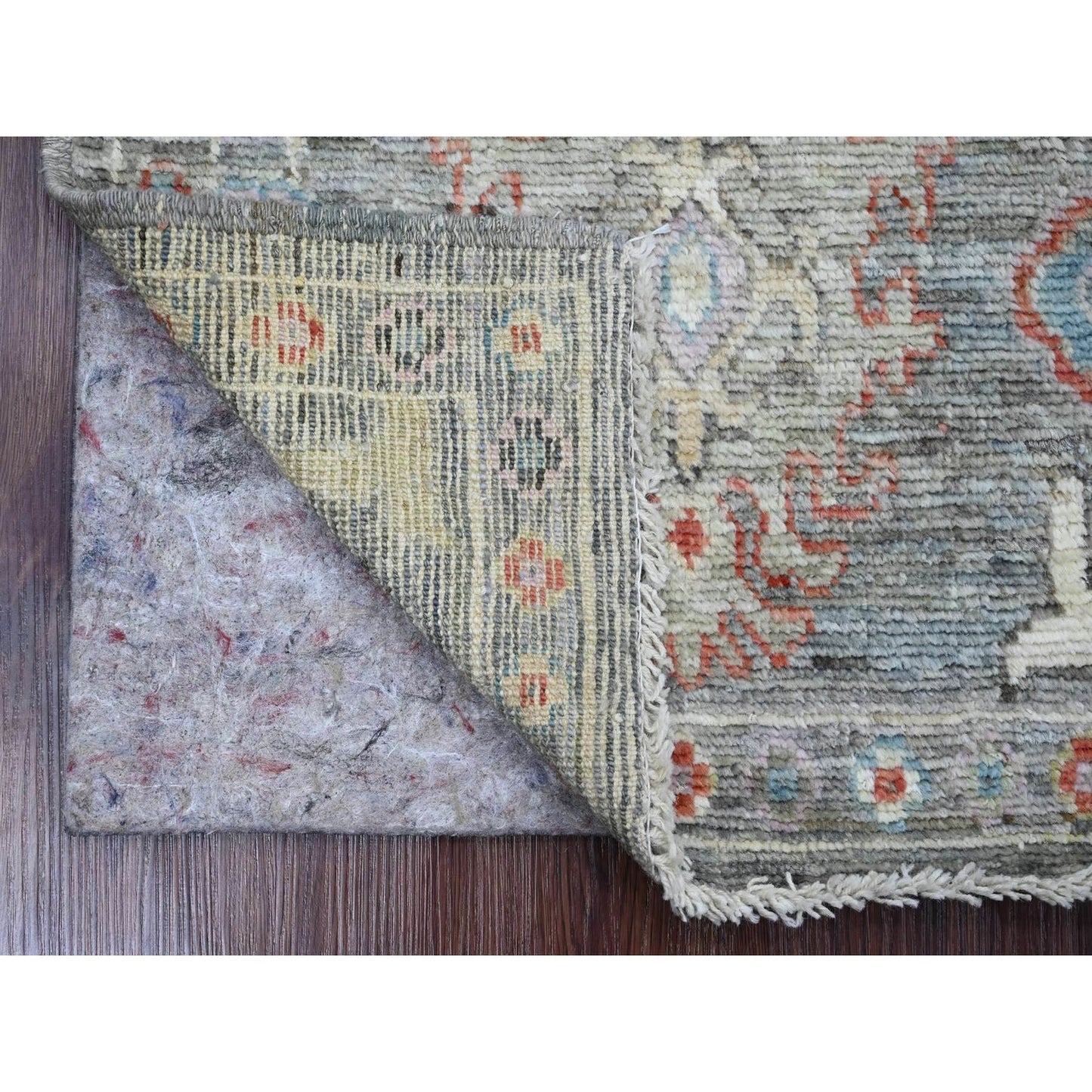 2'1"X3'5" Gray Hand Knotted Angora Oushak Leaf Design Pure Wool Mat Rug