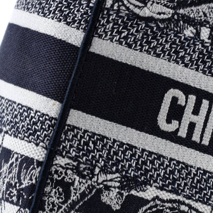 Christian Dior Lady D-Lite Bag Embroidered Canvas Medium