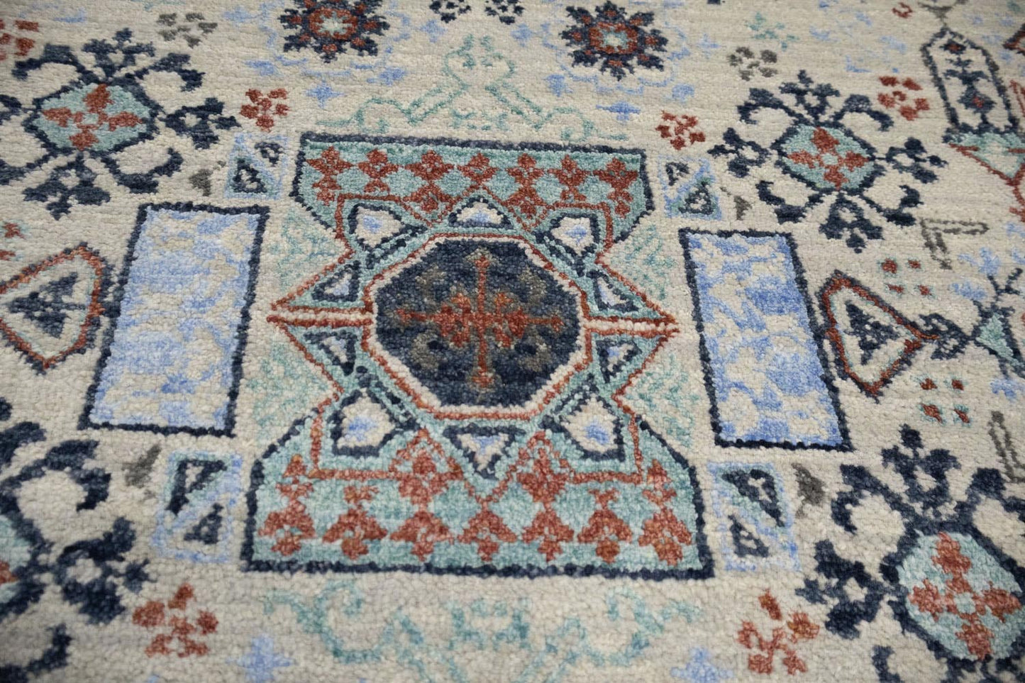 Hand-Knotted Cream Oushak Oriental Round Rug 6x6 Ft Classic Foyer Carpet