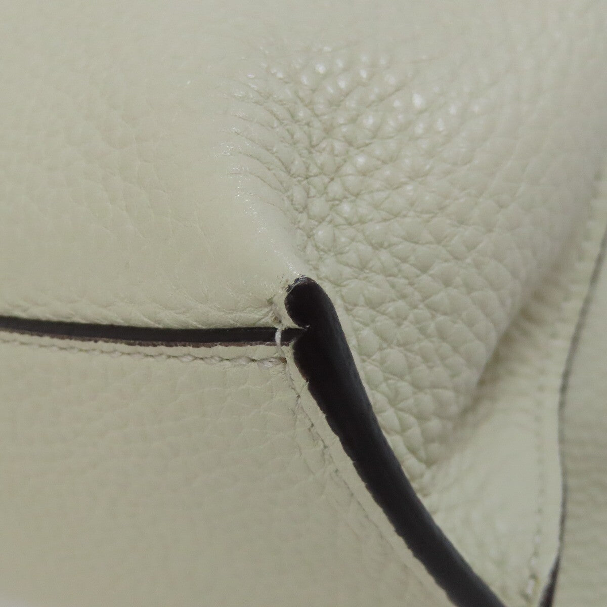 Gucci  392013 Handbag 2Way Leather