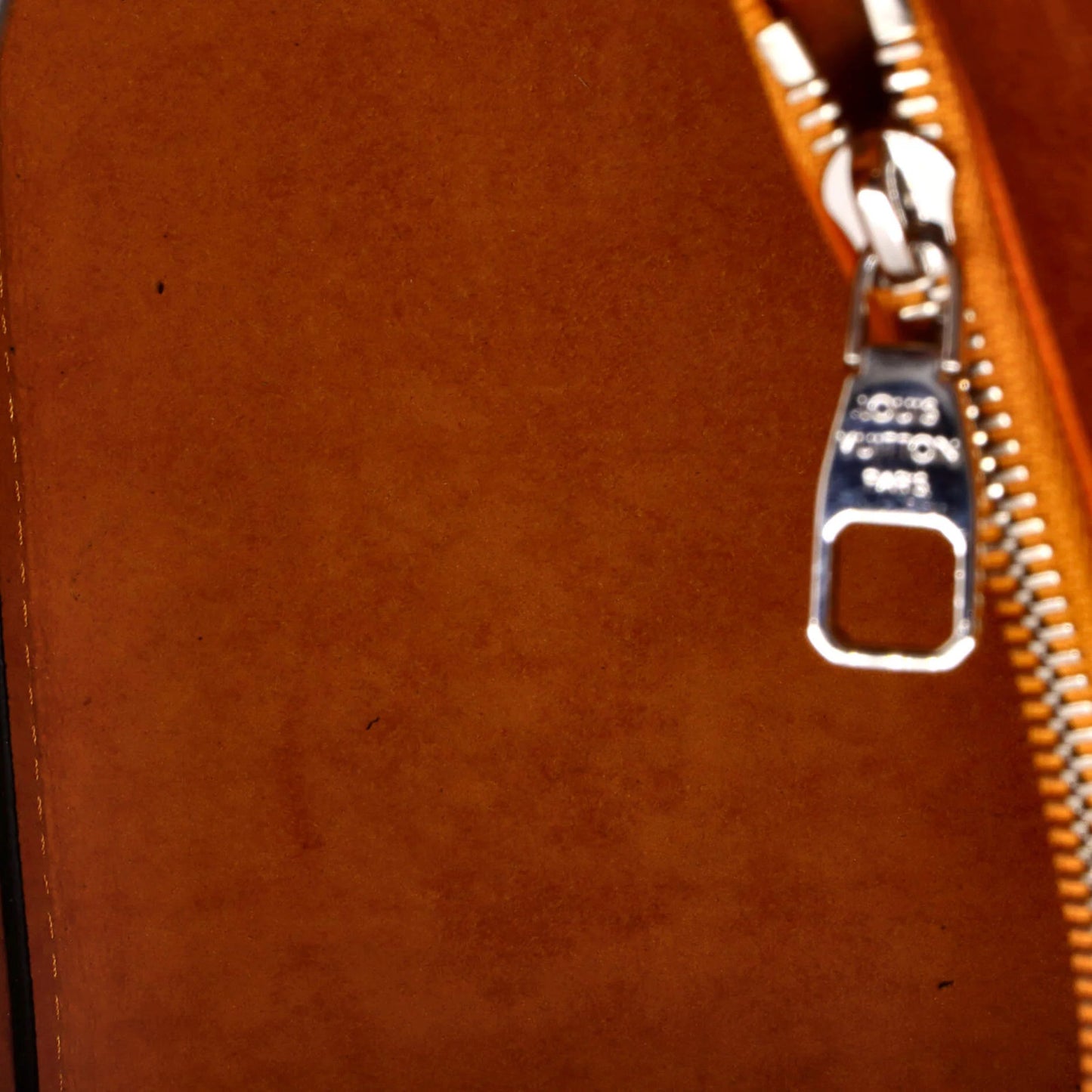 Louis Vuitton Neonoe Handbag Epi Leather Mm