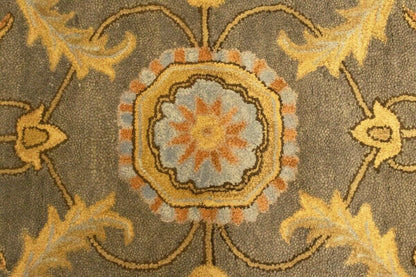 Hand-Tufted Oriental Rug Plush Modern Floral