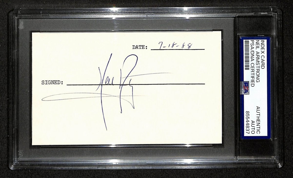 Neil Armstrong Astronaut - Man On The Moon Signed 3X5 Index Card Psa/Dna 199529
