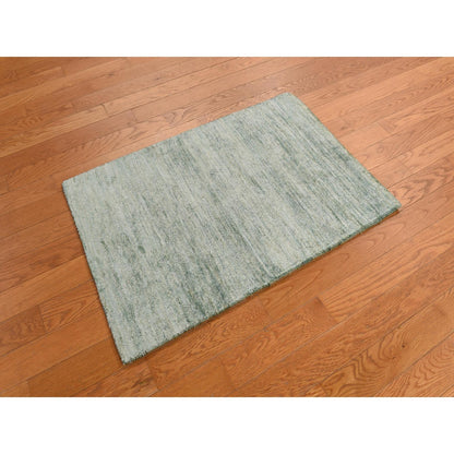 2'X3' Green Sample Pure Sari Silk Hand Knotted Plain Solid Design Mat Rug
