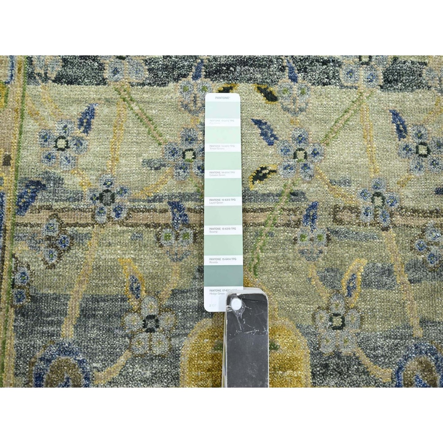 2'7"X10'6" Green Erased Birds Design Hand Knotted Pure Wool Runner Rug