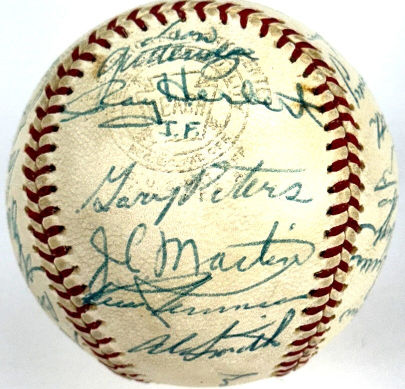 1962 Chicago White Sox Team Signed Baseball (30)